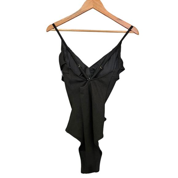 Cupshe Happy Ending Ruffle Ribbed One Piece Swimsuit Black NWT - Picture 3 of 6